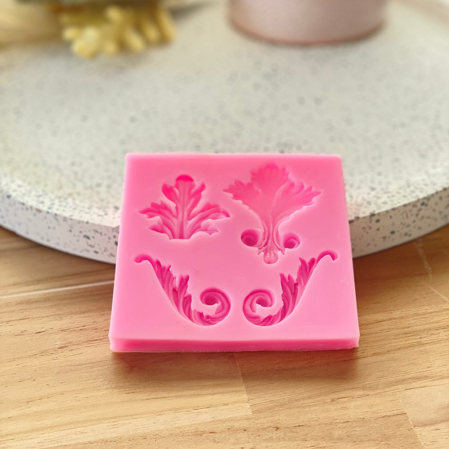 Baroque Mould - Filigree Fleur de Lis