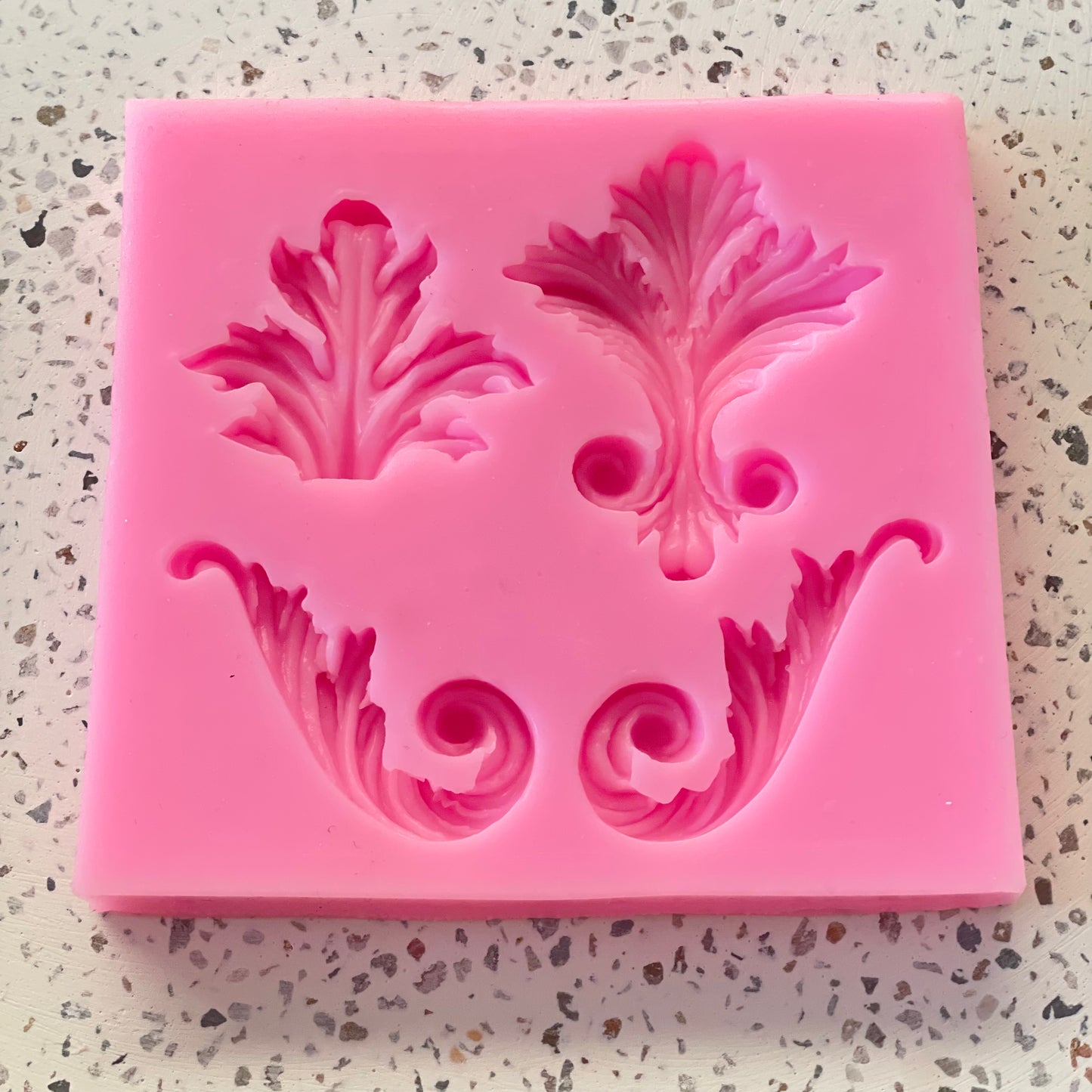 Baroque Mould - Filigree Fleur de Lis